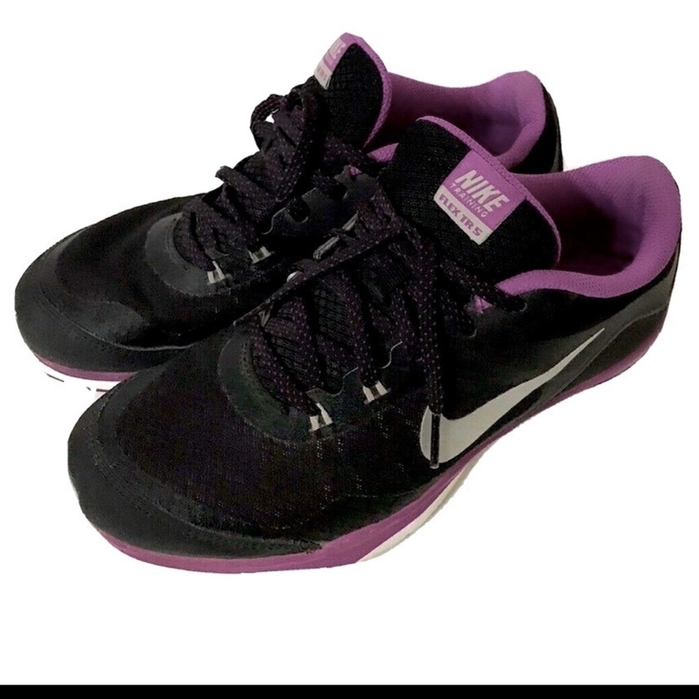 Nike Womens Flex Trainer 724858-015 Black Purple Sneakers 7.5. 2859